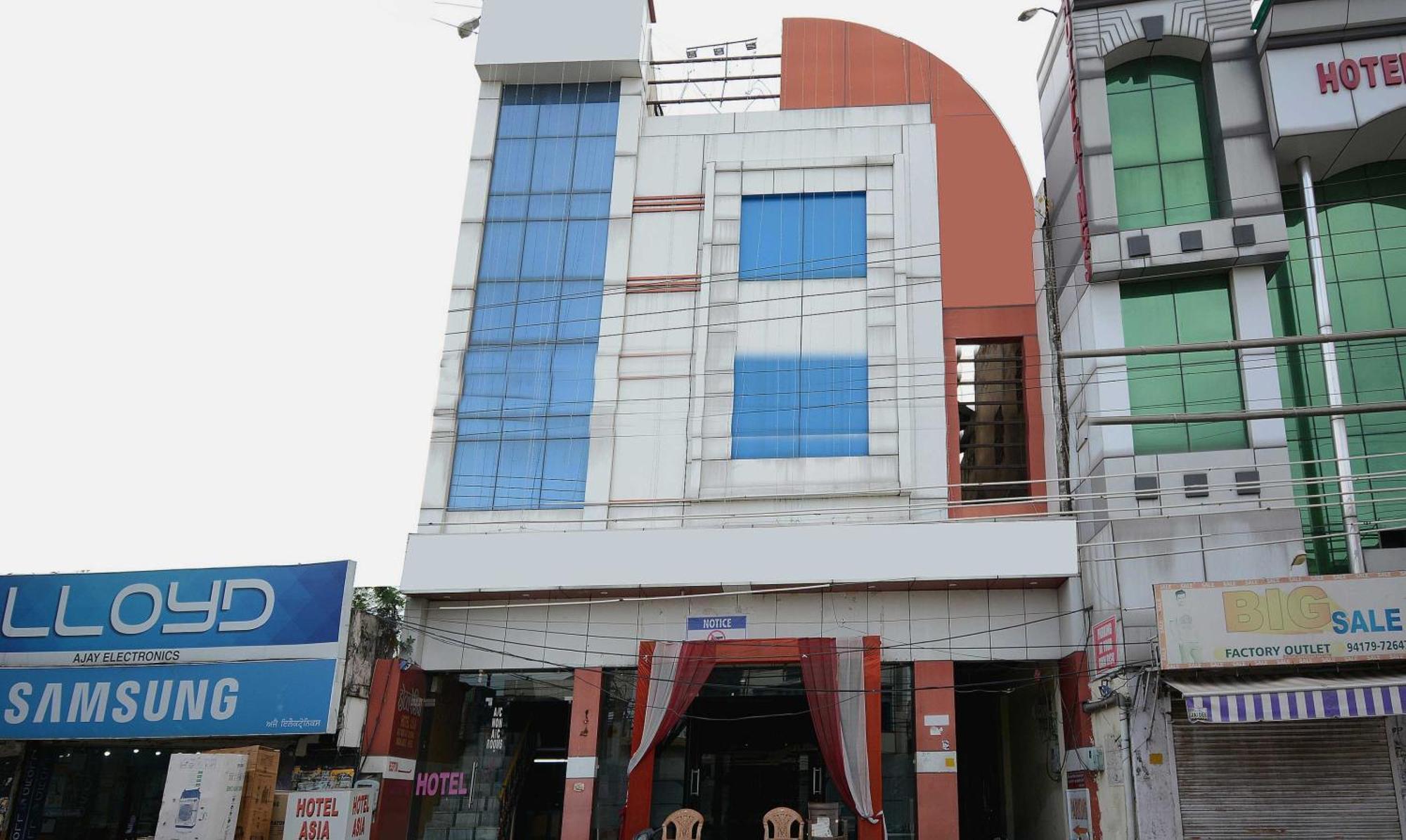 Hotel Asia Palace Pathānkot Extérieur photo